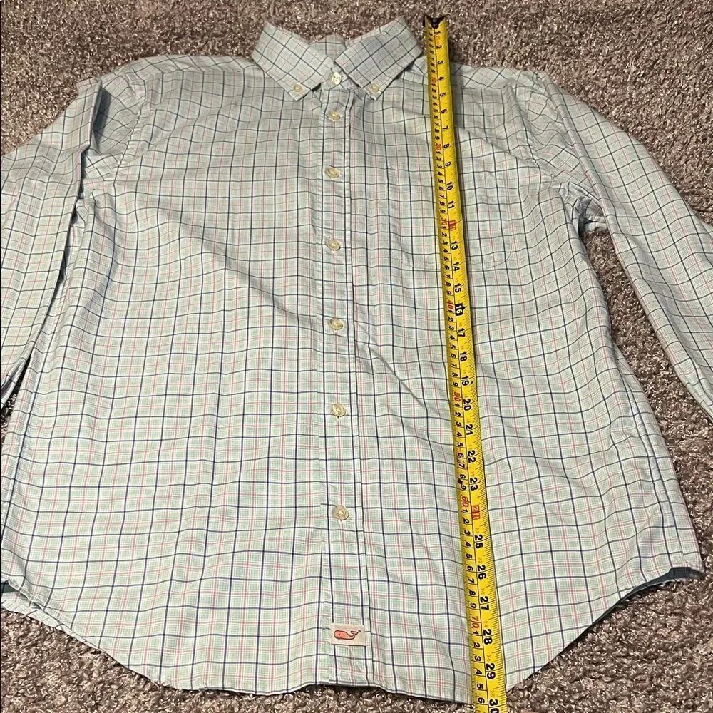 Vineyard Vines Men's Button Down Shirt. Small - Picture 4 of 8